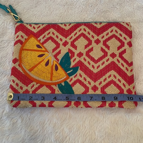 Vera Bradley Straw Beach Wristlet Clutch NWOT - Picture 6 of 8
